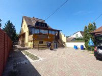 Eladó családi ház, Dunakeszin 349 M Ft, 20 szobás