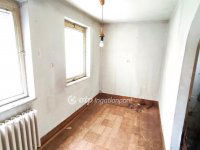 Eladó családi ház, XVI. kerületben 81.5 M Ft, 3 szobás