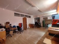 Kiadó ipari ingatlan, Komáromban 2000 E Ft / hó