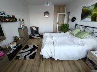 Kiadó téglalakás, albérlet, Győrött, Csaba utcában, 1 szobás