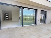 Eladó ikerház, III. kerületben 330 M Ft, 5 szobás