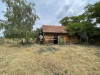 Eladó mezogazdasagi ingatlan