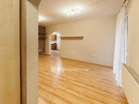 Eladó téglalakás, Egerben 84.9 M Ft, 4 szobás