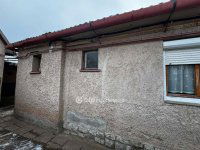 Eladó családi ház, Debrecenben 64.9 M Ft, 3 szobás