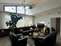 Eladó családi ház, Vonyarcvashegyen 149.9 M Ft, 7 szobás