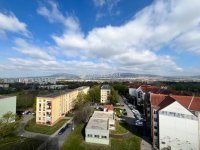 Eladó panellakás, Pécsett, Littke József utcában 57.9 M Ft