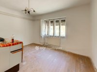 Eladó családi ház, Parádon 24.9 M Ft, 2 szobás