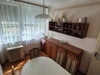 Eladó téglalakás, Nagykőrösön 40 M Ft, 2 szobás