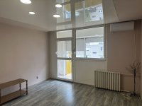 Eladó panellakás, Kecskeméten 44.9 M Ft, 3 szobás