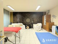 Eladó üzlethelyiség, Békéscsabán 25.9 M Ft, 1 szobás