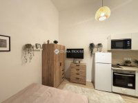 Eladó téglalakás, VII. kerületben 34 M Ft, 1 szobás