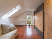 Eladó ikerház, Csömörön 136 M Ft, 4 szobás