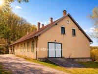 Eladó családi ház, Ajkán 26.8 M Ft, 4 szobás