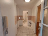 Eladó téglalakás, V. kerületben 53 M Ft, 1 szobás