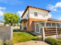 Eladó ikerház, Gyömrőn 114.9 M Ft, 5 szobás