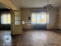 Eladó családi ház, Szombathelyen 65 M Ft, 3 szobás