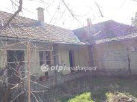 Eladó családi ház, Jászberényben 20 M Ft, 2 szobás