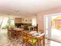 Eladó hotel, Abaligeten 139 M Ft, 8 szobás / költözzbe.hu
