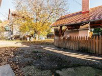 Eladó üzlethelyiség, Pilisszentkereszten 280 M Ft