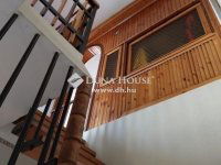 Eladó családi ház, Vecsésen 110 M Ft, 5 szobás