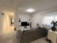 Eladó téglalakás, Budaörsön 114.9 M Ft, 2+2 szobás