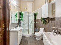 Eladó téglalakás, VII. kerületben 120.49 M Ft, 2 szobás