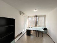 Kiadó iroda, Kaposváron, Raktár utcában 65 E Ft / hó, 1 szobás