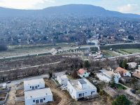 Eladó téglalakás, III. kerületben 145 M Ft, 2 szobás