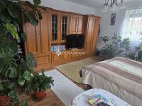 Eladó családi ház, Pécsett 32.3 M Ft, 2 szobás