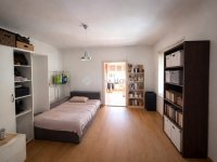 Eladó családi ház, Pilisen 42.5 M Ft, 2 szobás