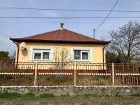 Eladó családi ház, Kápolnán 22 M Ft, 4 szobás