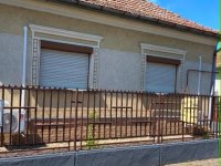 Eladó családi ház, Röszkén, Szegfű utcában 56 M Ft