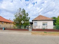 Eladó családi ház, Tápiószecsőn 49.9 M Ft, 3 szobás