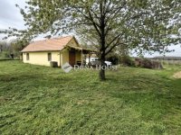 Eladó mezogazdasagi ingatlan, Mozsgón 15.5 M Ft, 1 szobás