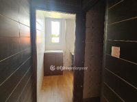 Eladó téglalakás, Kiskunlacházán 29.6 M Ft, 3 szobás