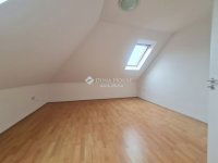 Eladó téglalakás, Badacsonytomajon 59.9 M Ft, 4 szobás