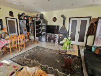 Eladó családi ház, Szigetszentmiklóson 159.9 M Ft, 8 szobás