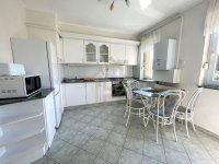 Kiadó téglalakás, albérlet, Debrecenben 270 E Ft / hó, 3 szobás