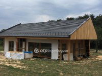 Eladó téglalakás, Pilisjászfalun 135.092 M Ft, 4 szobás