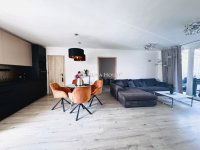 Eladó téglalakás, Pécsett 74.99 M Ft, 3 szobás