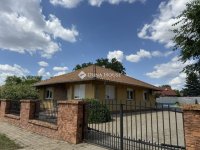 Eladó családi ház, Albertirsán, Sugár utcában 89.9 M Ft
