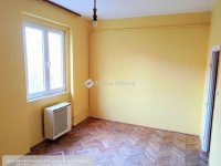 Eladó téglalakás, Zalaegerszegen 35 M Ft, 2 szobás