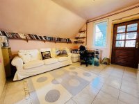 Eladó családi ház, Vecsésen 89 M Ft, 5 szobás