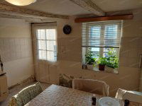 Eladó családi ház, Nagykőrösön 24 M Ft, 2 szobás