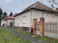 Eladó családi ház, Ecséden 20.9 M Ft, 3 szobás