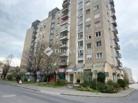 Eladó panellakás, Tatabányán 39.9 M Ft, 3 szobás