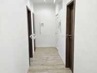 Eladó téglalakás, Pécsett 59.9 M Ft, 3 szobás