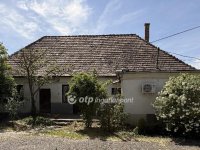 Eladó családi ház, Dunaföldváron 55 M Ft, 6 szobás