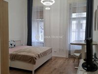 Eladó téglalakás, VI. kerületben 123 M Ft, 3 szobás