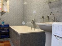 Eladó családi ház, Szombathelyen 85.9 M Ft, 5 szobás